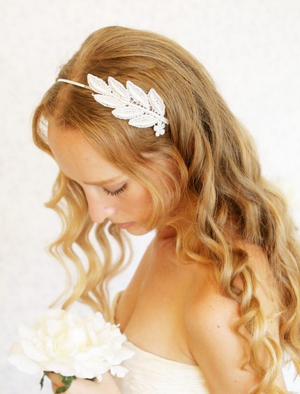 Little-white-dresser-wedding-hair010
