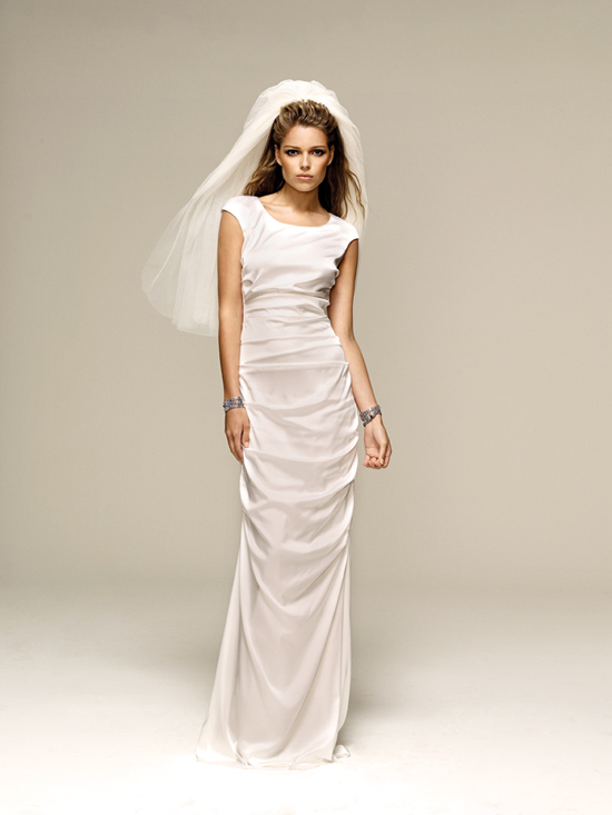 lisa ho wedding gowns002 Lisa Ho Winter 2012 Bridal Collection