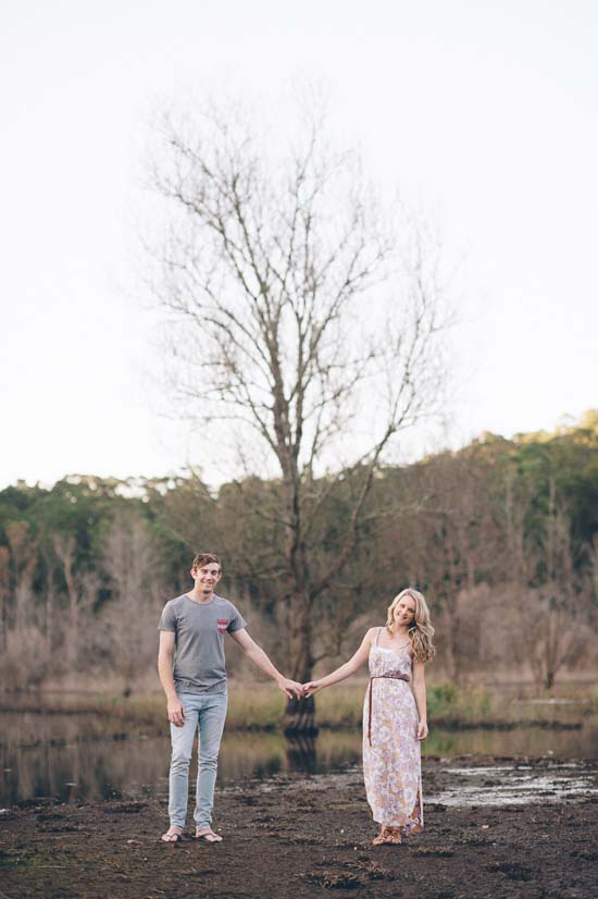 relaxed engagement photos0019