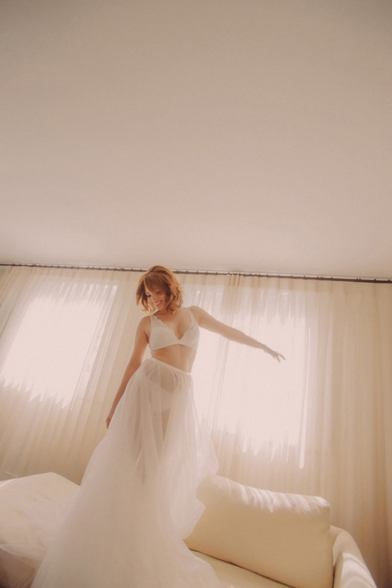 romantic bridal boudoir shoot0012