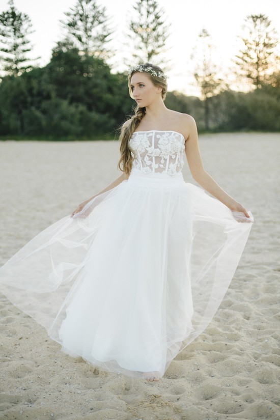 beach wedding gowns0036