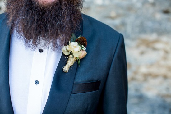 boutonniere bound with string
