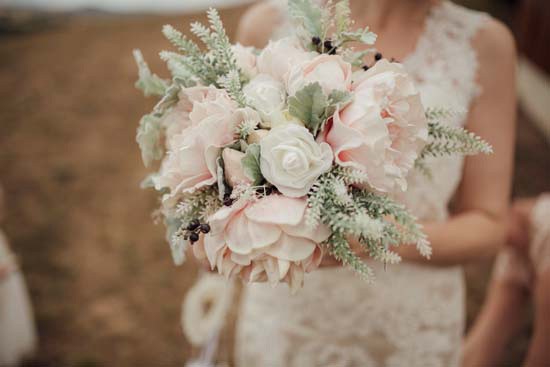 pale pink and white bouquet