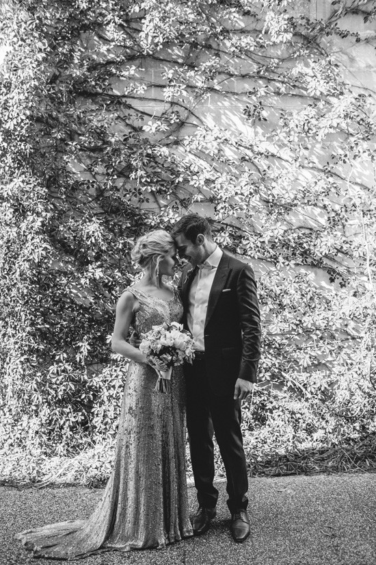 Black and white photo of newlyweds at Cafe Vue Heide