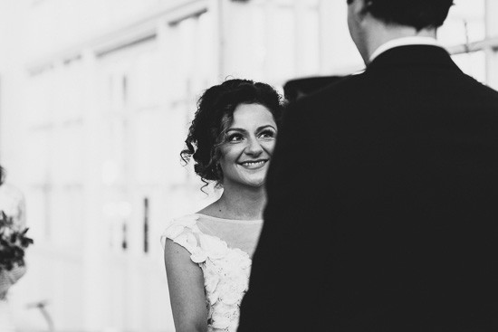 Bride with curly wedding hair