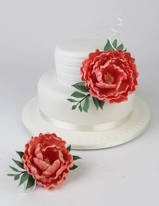 White Cake With Coral Peony