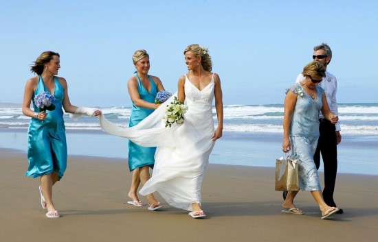 Darryn beach wedding 1