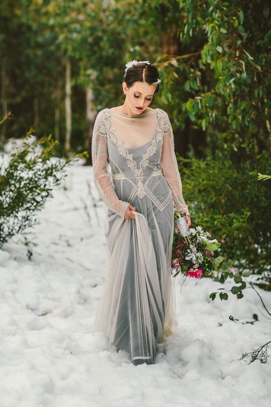 Sparkling Winter Bride Inspiration024