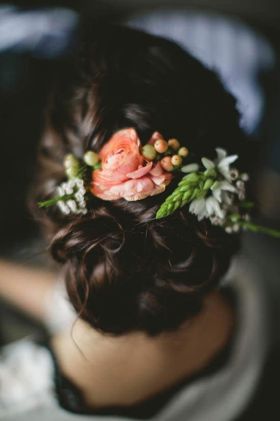 Wedding hair with peach flowers