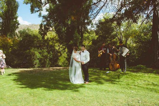 Intimate Tasmanian Garden Wedding045
