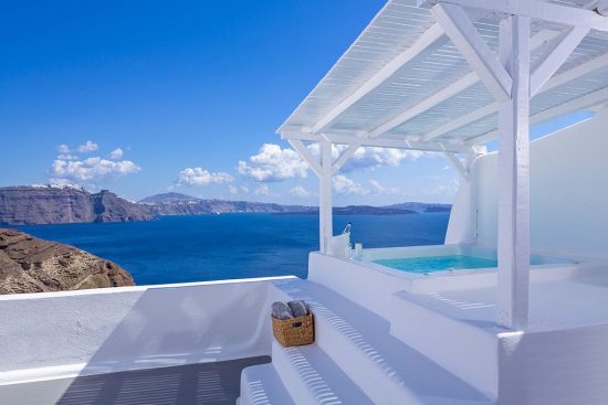 canaves-oia-hotel-and-suites