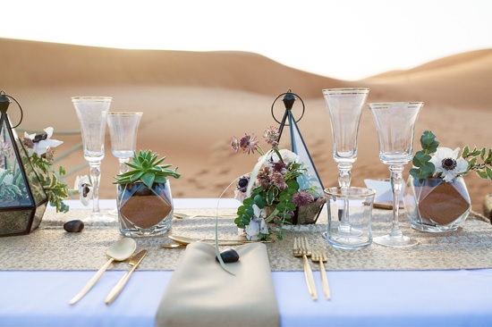 Modern Desert Wedding Inspiration In Dubai | Photo by Bernie and Bindi Photography http://weddingphotographerdubai.me
