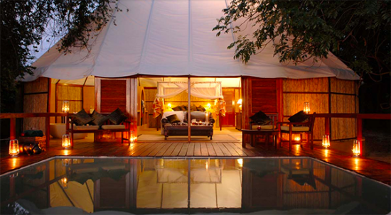 sausage-tree-camp-honeymoon-suite-zambia